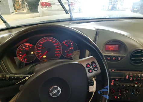 2004 Pontiac Grand Prix Gt2 z USA, uszkodzony, nr VIN 2G2WS542141241027